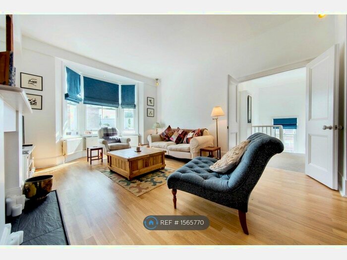 2 Bedroom Flat To Rent In Shakespeare Road, London, SE24