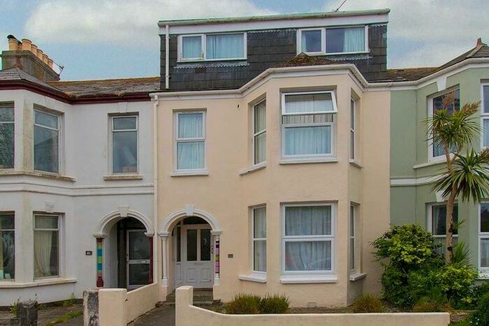 8 Bedroom Property To Rent In Marlborough Road, Falmouth, TR11
