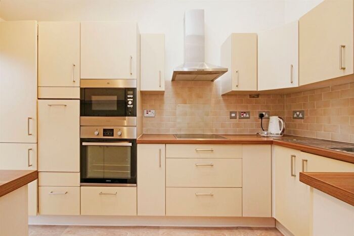 3 Bedroom Detached Bungalow For Sale In Westfield Place, Wigginton, York, YO32