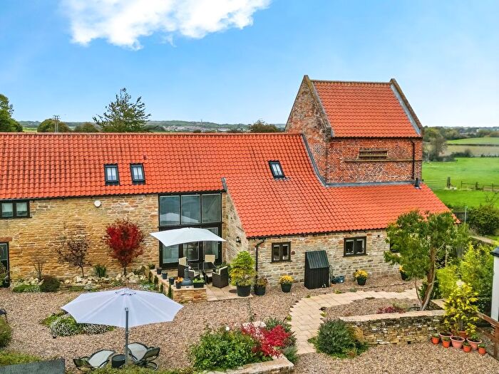 3 Bedroom Semi-detached House For Sale In Penniment Lane, Mansfield, Nottinghamshire, NG19