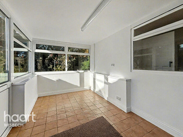 2 Bedroom Bungalow For Sale In Listers Road, Upwell, PE14