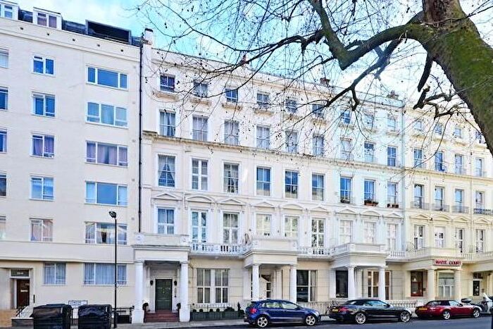 Studio To Rent In Leinster Gardens, London, W2