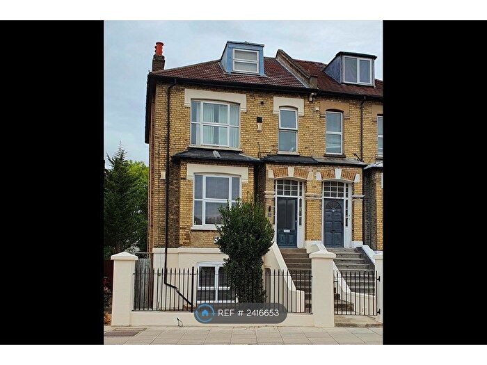 1 Bedroom Flat To Rent In Baring Road, London, SE12