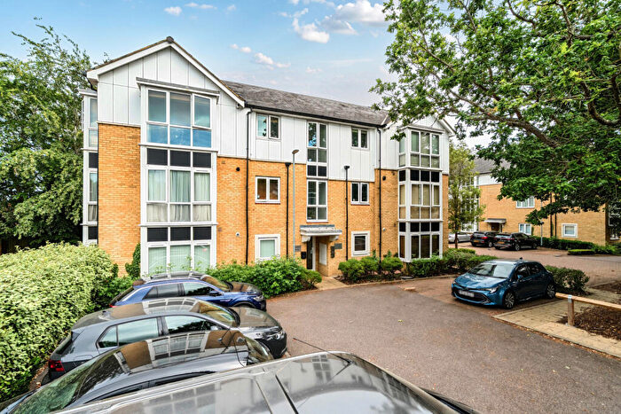 1 Bedroom Apartment For Sale In Squirrels Close, Swanley, Kent, BR8