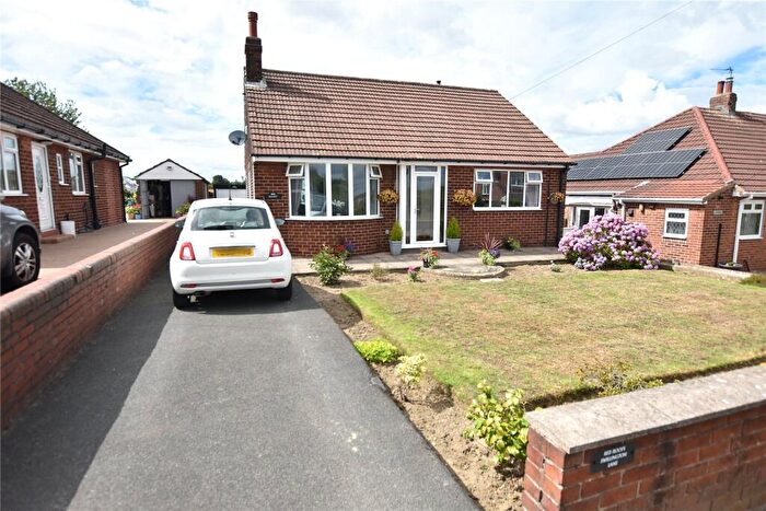 2 Bedroom Detached Bungalow For Sale In Red Roofs, Swillington Lane, Leeds, West Yorkshire, LS15