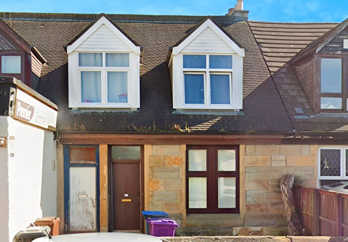 2 Bedroom Flat For Sale In Caledonian Road, Stevenston, Ayrshire, KA20