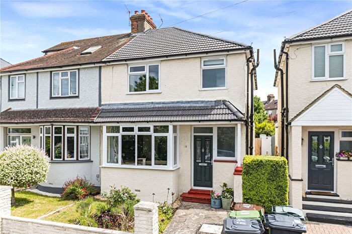 3 Bedroom Semi-Detached House For Sale In Sussex Road, Dartford, Kent, DA1