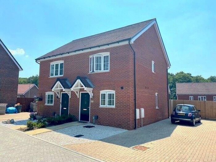 2 Bedroom Semi-Detached House To Rent In Grayling Crescent, Curbridge, Southampton, Hampshire, SO30
