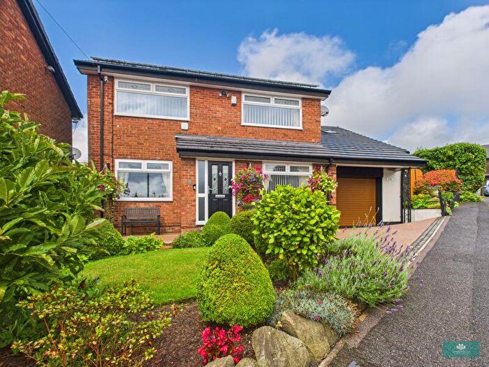 4 Bedroom Detached House For Sale In Whitfield Rise, Oldham, OL2
