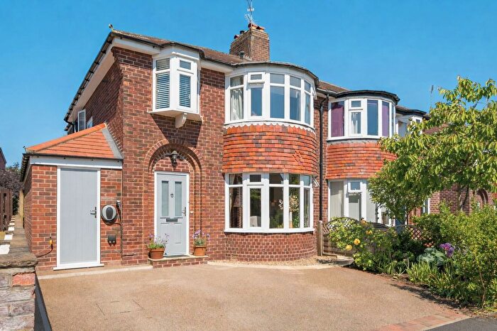 4 Bedroom Property For Sale In Rossett Way, Harrogate, HG2