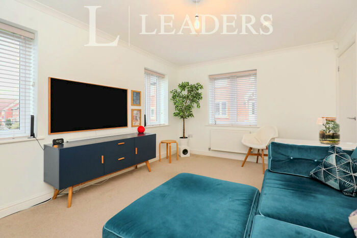 3 Bedroom Semi-Detached House To Rent In Buttercup Close, Lutterworth, LE17