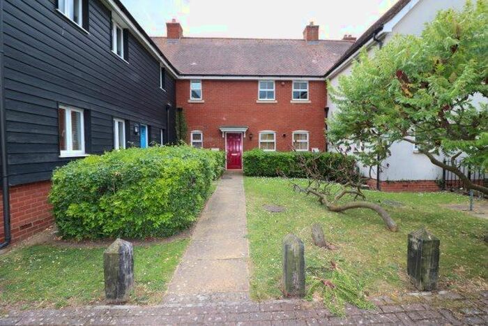 2 Bedroom Maisonette To Rent In Bellfield Close, Witham, CM8