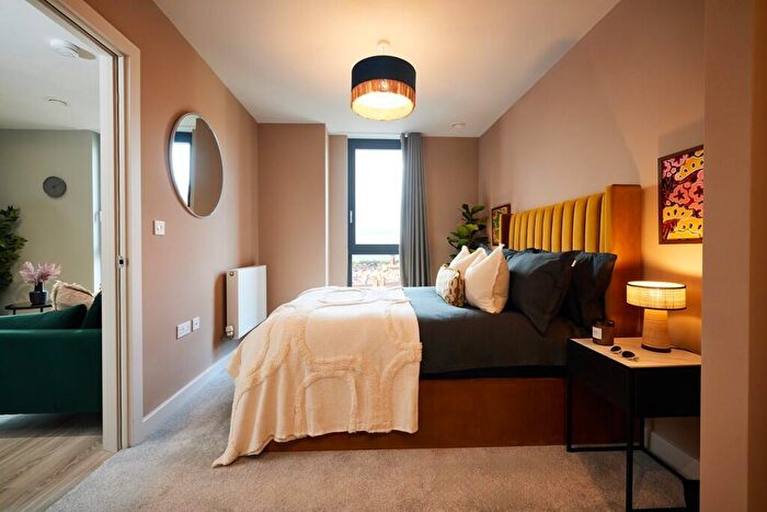 2 Bedroom Apartment To Rent In Boulevard Place, Hove, East Sussex, BN3