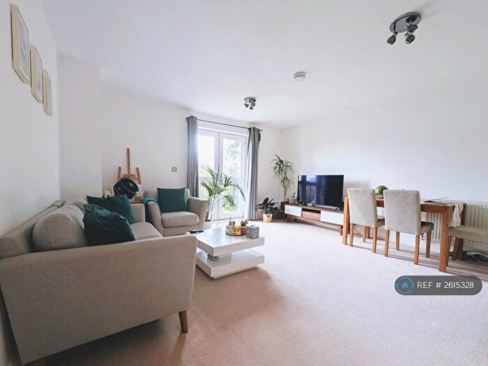 2 Bedroom Flat To Rent In Main Road, Sidcup, DA14