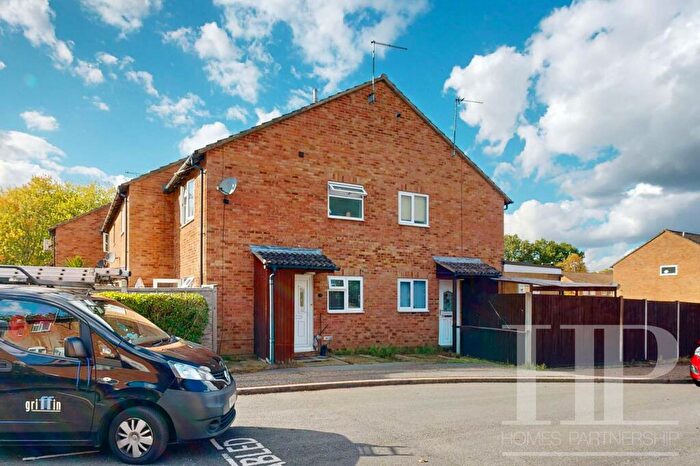 1 Bedroom End Of Terrace House To Rent In Buchans Lawn, Crawley, RH11
