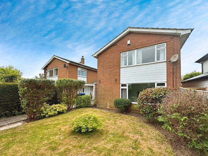 3 Bedroom Detached House To Rent In Goring Way, Goring-By-Sea, BN12