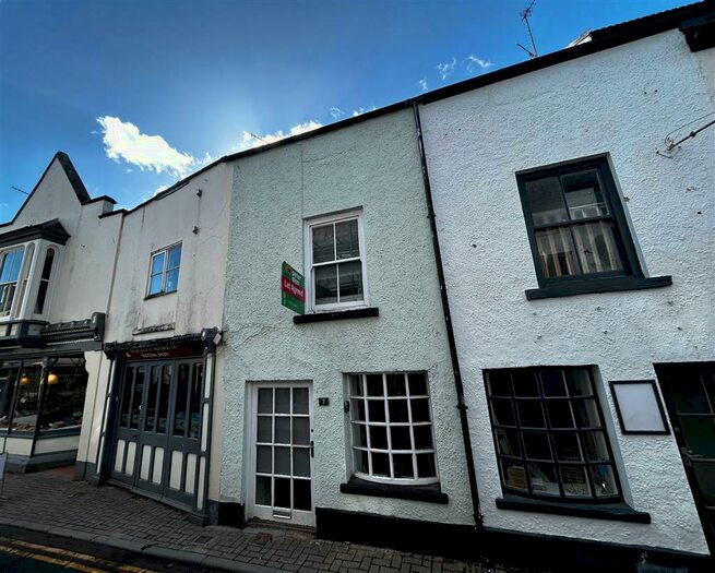 2 Bedroom House To Rent In St. Mary Street, Monmouth, NP25