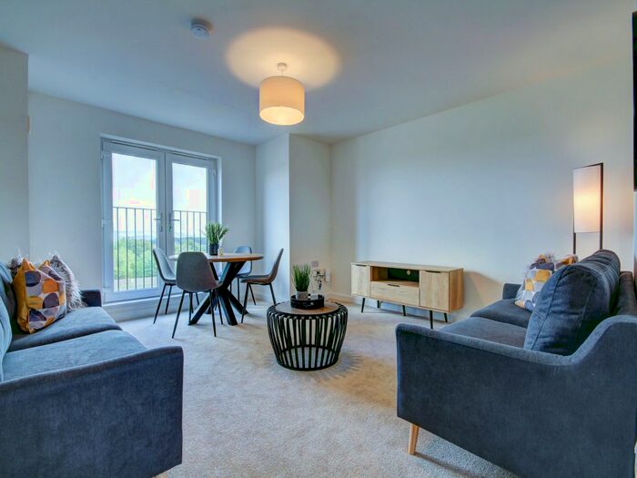 3 Bedroom Flat For Sale In "The Aycliffe Duplex" At Grosvenor Road, York, YO30