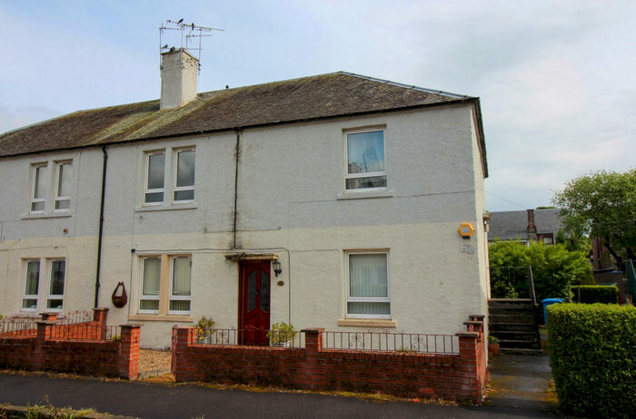 2 Bedroom Flat To Rent In Garvally Crescent, Alloa, FK10