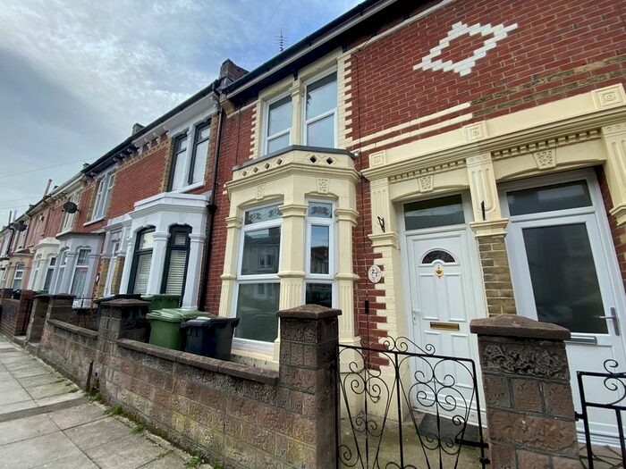 3 Bedroom Terraced House To Rent In Wallace Road, Portsmouth, PO2