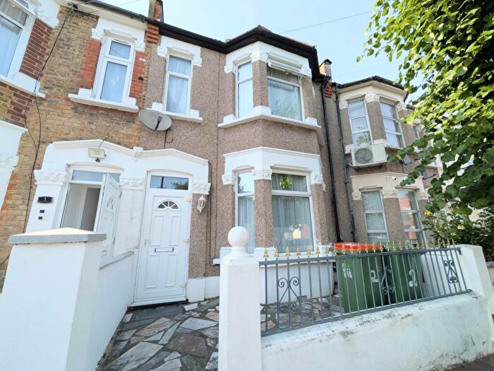 2 Bedroom Terraced House For Sale In Vernon Avenue, Manor Park, E12