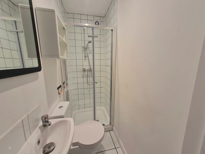 1 Bedroom Apartment To Rent In Boxley Road, Maidstone, ME14