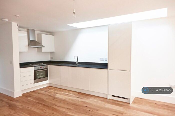 2 Bedroom Semi Detached House To Rent In Manbey Mews, London, E15