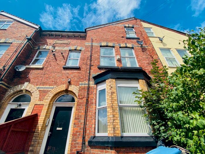 1 Bedroom Apartment To Rent In Kremlin Drive, West Derby, L13