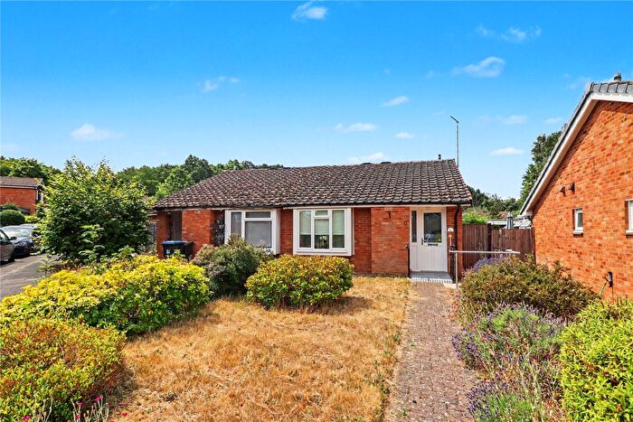 2 Bedroom Bungalow For Sale In Woking, Surrey, GU21