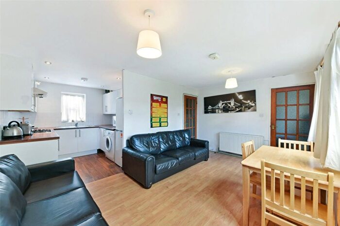 4 Bedroom Terraced House To Rent In Savill Gardens, Raynes Park, London, SW20