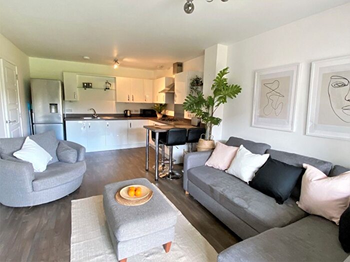 2 Bedroom Flat To Rent In Mcleod Street, Gorgie, Edinburgh, EH11