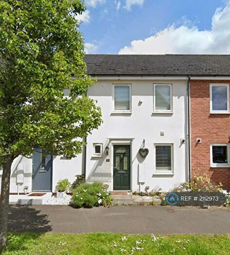 2 Bedroom Terraced House To Rent In Beverley Road, Bracknell, RG12