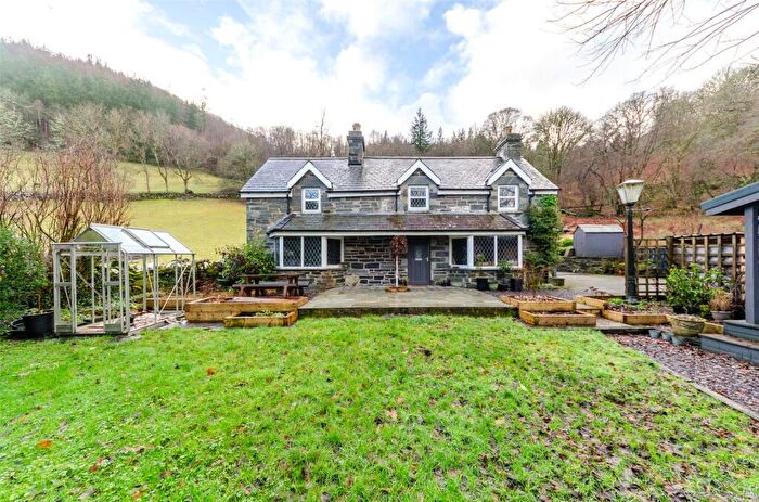 4 Bedroom Detached House For Sale In Ffordd Gethin, Betws-y-Coed, Conwy, LL24