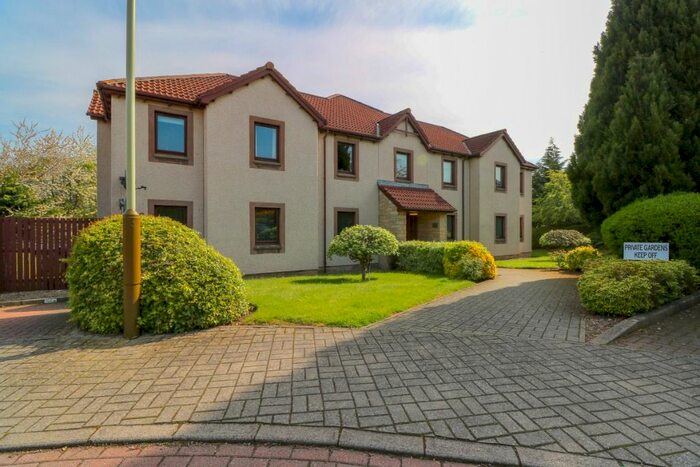 2 Bedroom Flat To Rent In Braemar Gardens, Broughty Ferry, Dundee, DD5