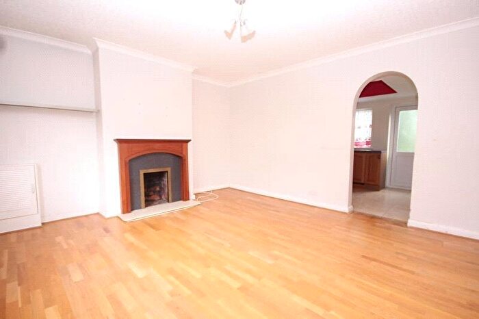 3 Bedroom Terraced House To Rent In Goldings Road, Loughton, IG10