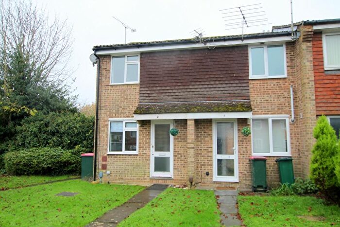 2 Bedroom End Of Terrace House To Rent In Holmcroft, Southgate, Crawley, West Sussex., RH10