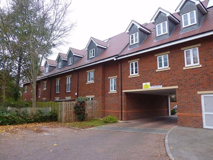 2 Bedroom Apartment To Rent In Green Farm Road, Newport Pagnell, MK16