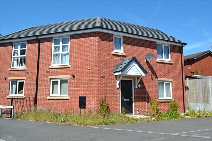 3 Bedroom Semi-Detached House To Rent In Ramsey Street, Derker, Oldham, OL1