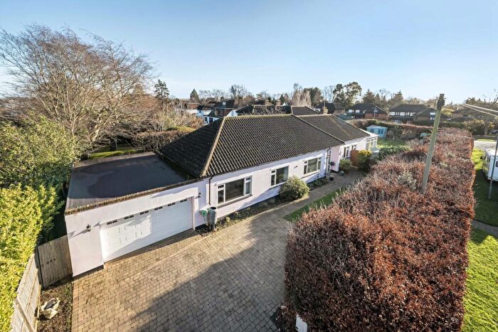 4 Bedroom Bungalow For Sale In Highfield Road, Chislehurst, BR7