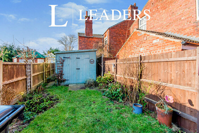 2 Bedroom End Of Terrace House To Rent In Victoria Road, Sutton-On-Sea, LN12