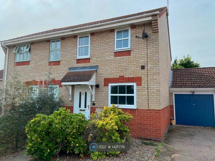 2 Bedroom Semi-Detached House To Rent In Francis Close, Kesgrave, Ipswich, IP5