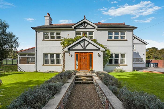 8 Bedroom Equestrian Facility For Sale In Oldstairs Road, Kingsdown, Deal, Kent, CT14