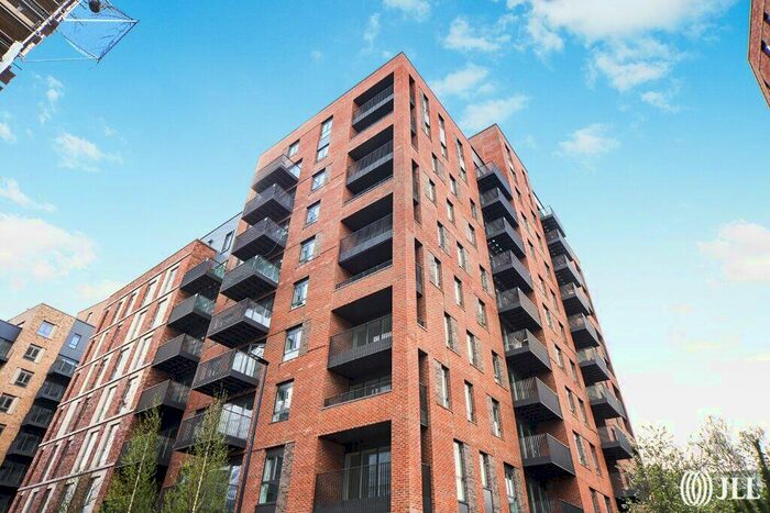 2 Bedroom Apartment To Rent In Blenheim Mansions, Clarendon, N8