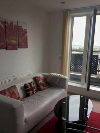 1 Bedroom Flat To Rent In Hive, Masshouse Plaza, Birmingham, B5