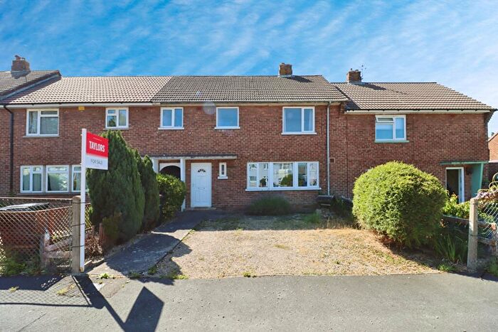 4 Bedroom Terraced House For Sale In Butterfield Close, Bristol, Avon, BS10