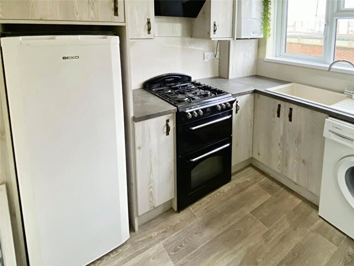 1 Bedroom Flat For Sale In Meadow Street, Nuneaton, Warwickshire, CV11