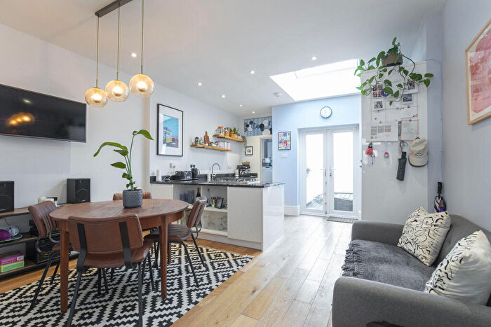 2 Bedroom Terraced House To Rent In Keynsham Street, Cheltenham, GL52