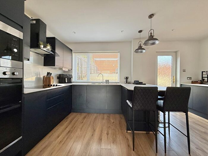 3 Bedroom Semi-Detached House For Sale In Berkshire Drive, St Thomas, EX4