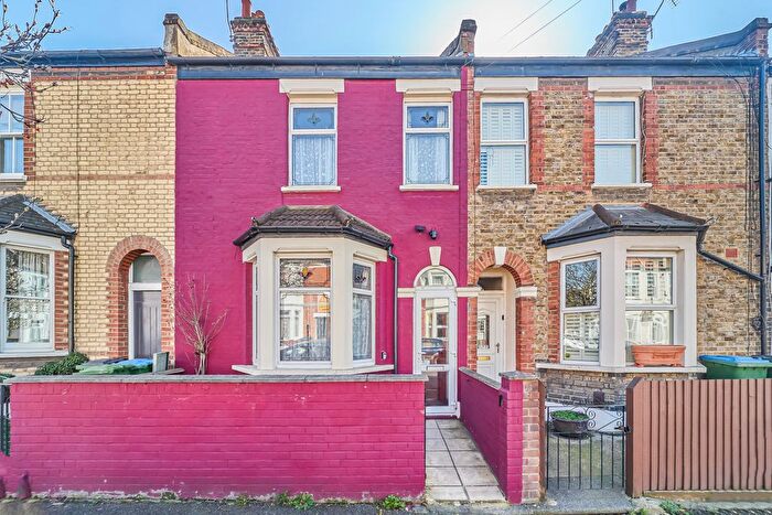 2 Bedroom Terraced House For Sale In Eastcombe Avenue, Charlton, London, SE7