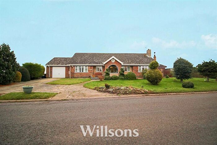 4 Bedroom Detached Bungalow For Sale In Low Road South, Friskney, Boston, Lincolnshire, PE22
